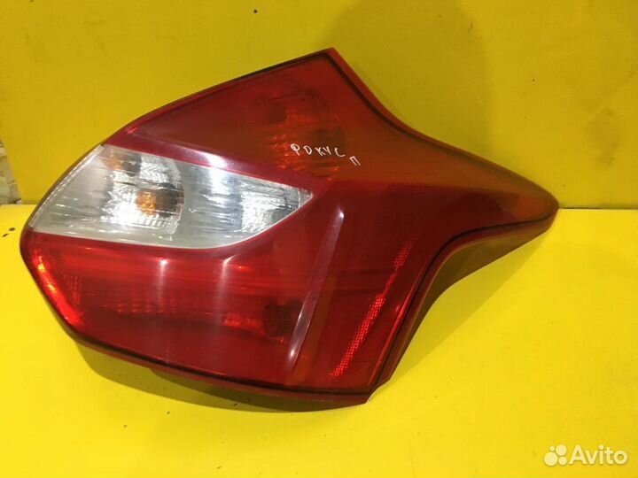 Фонарь задний правый Ford Focus 3 2010–2015