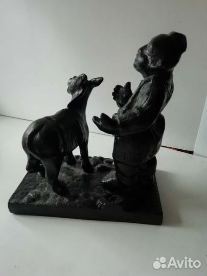 Хаджа Насреддин Куса литьё