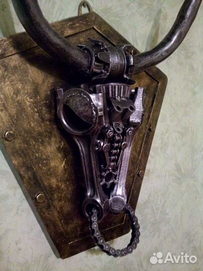 Бык картина из автозапчастей