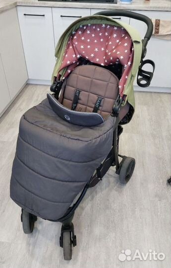 Прогулочная коляска