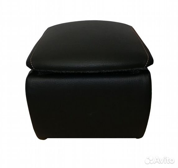 Подлокотник на Volkswagen Jetta 2010г