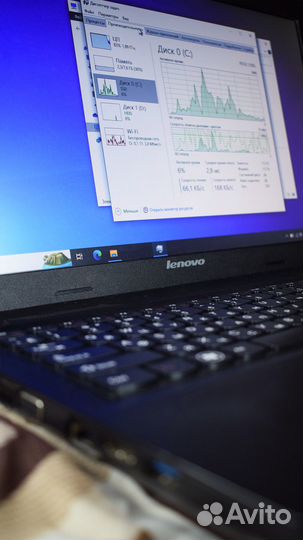 Ноутбук Lenovo b590, 8GB озу, SSD128gb, Win10