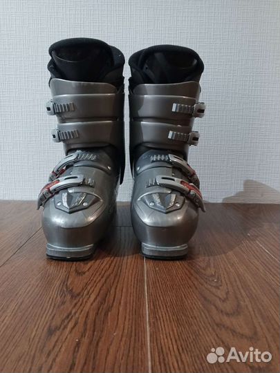 Горнолыжные ботинки