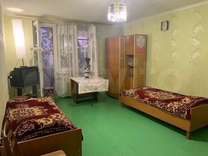 3-к. квартира, 100 м², 5/5 эт.