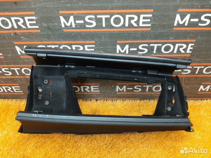 Бардачок Bmw X6 E71 N63B44A 2009