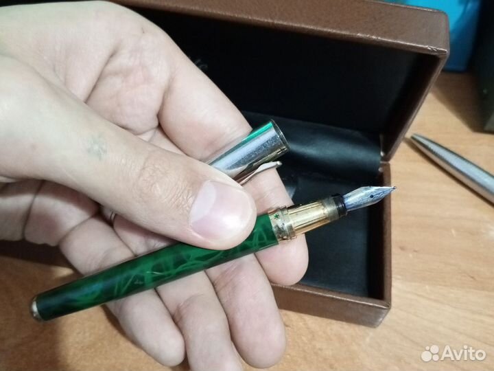 Набор ручек