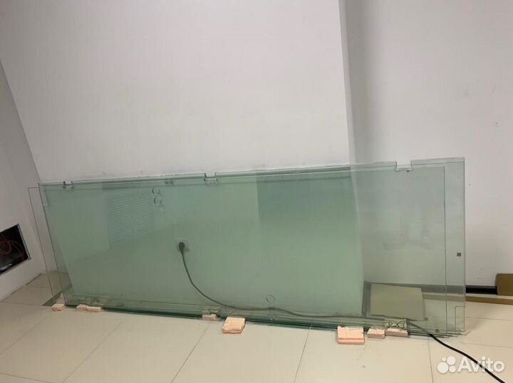 Двери для ТЦ. Дверь из каленого стекла