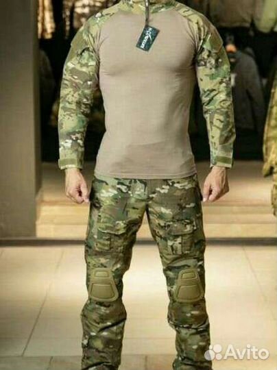 Тактический боевой костюм