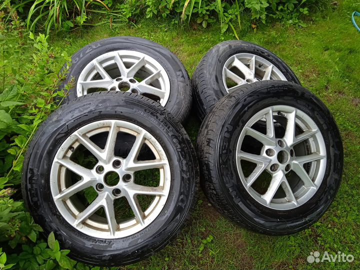 Комплект колес Nissan X-Trail R16