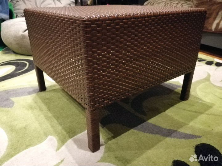 Журнальный столик ручной работы