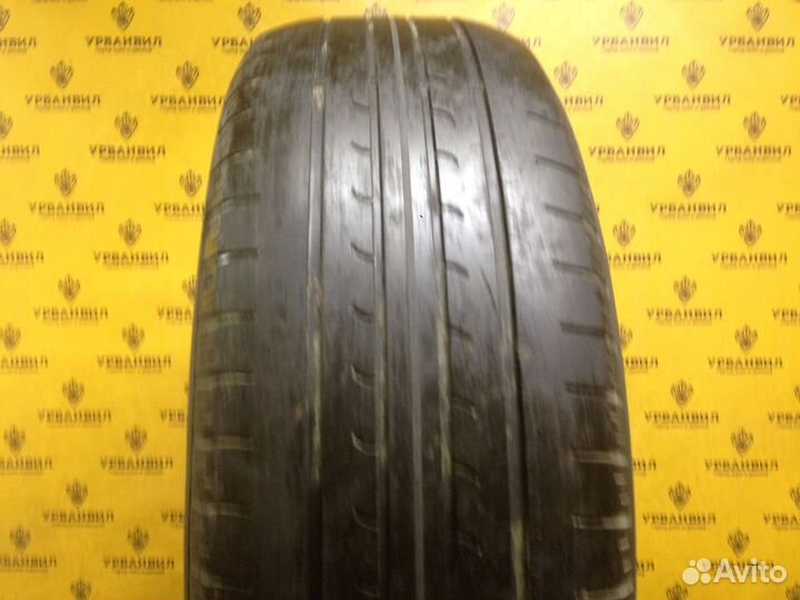 Goodyear EfficientGrip SUV 215/60 R17 96H