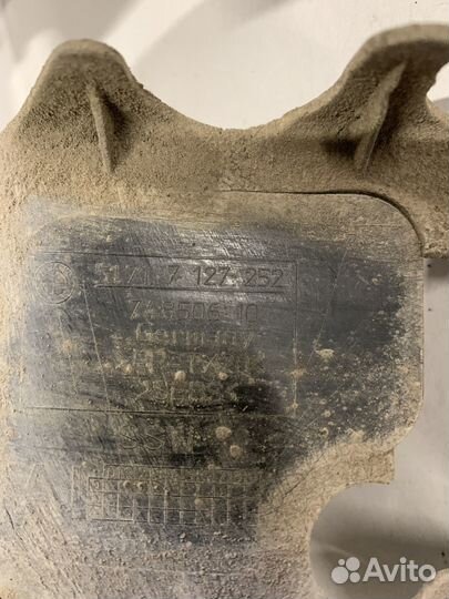 Пыльник рулевой рейки правый Bmw 5 E60