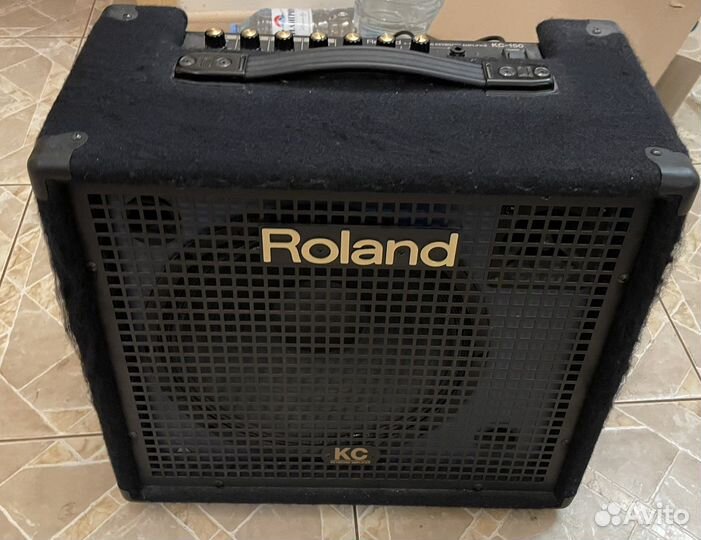Клавишный комбоусилитель Roland KC-150