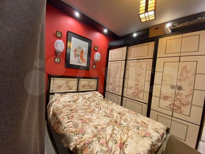 4-к. квартира, 90 м², 8/9 эт.