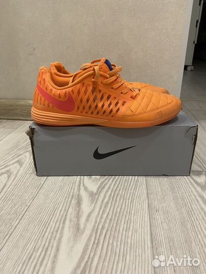 Футзалки nike lunar gato