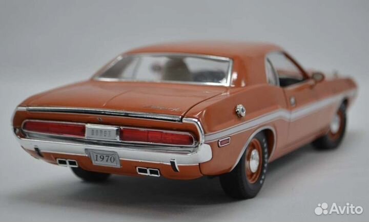 Dodge challenger R/T 1970, 1/18, Grenlight