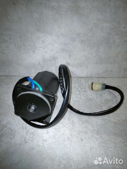 Мотор гидроподъема на лодочный мотор Honda BF50