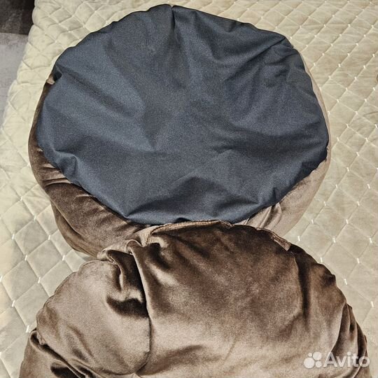 Лежанка для маленьких собак