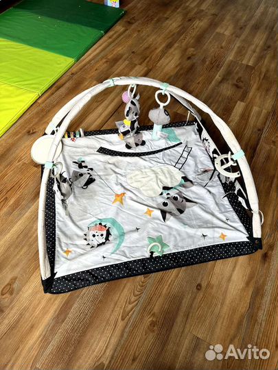 Развивающий коврик tiny love