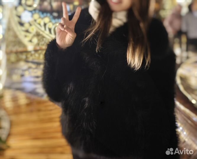Шуба из эко меха черная