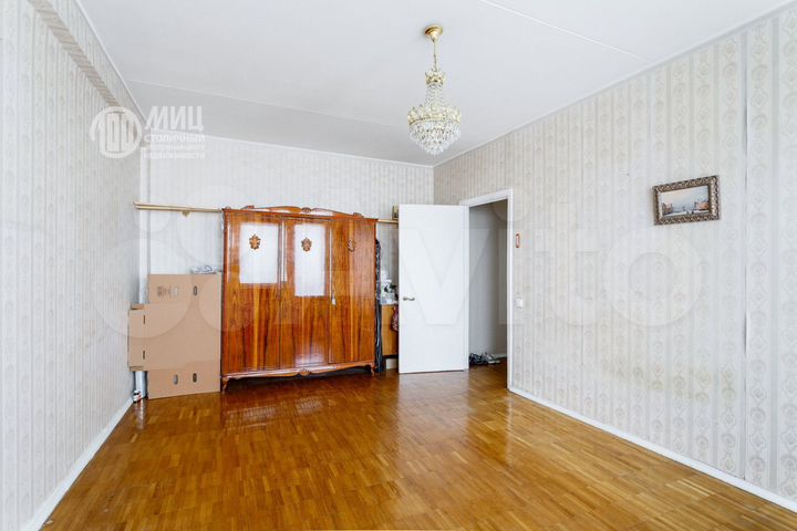 2-к. квартира, 50 м², 7/16 эт.