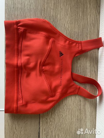 Топ женский спортивный stella