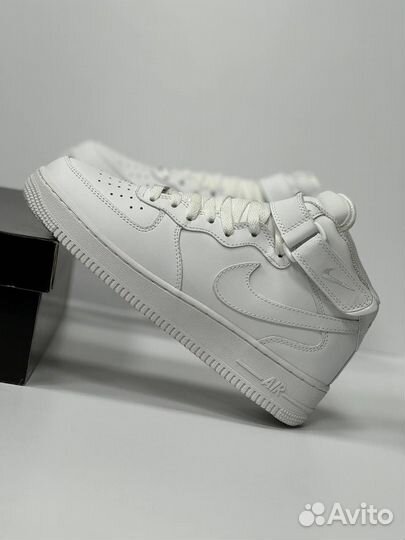 Кроссовки Nike Air Force 1 Mid All White с Мехом