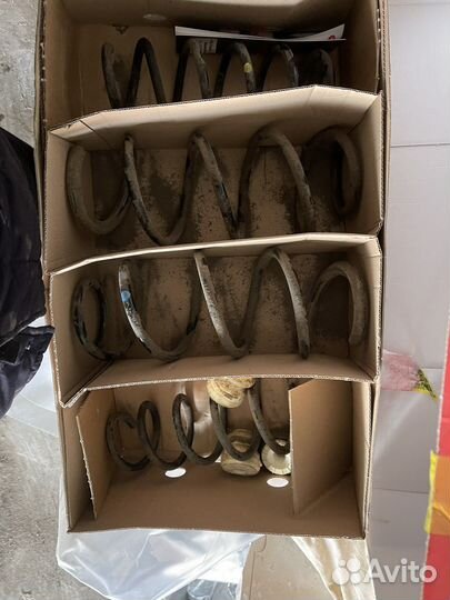 Запчасти на LADA Vesta