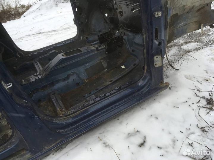 Порог со стойкой правый Фольксваген Кадди Кэдди 3