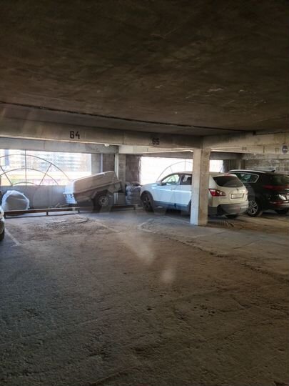 Машиноместо, 12 м²