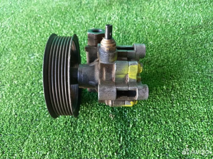 Насос гура б/у Toyota Camry 40 2006-2013