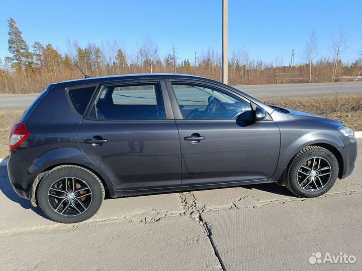 Kia Ceed 1.6 AT, 2012, 116 700 км