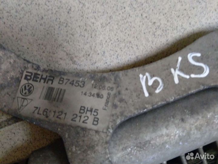 Радиатор охлаждения АКПП Туарег 2002-2010