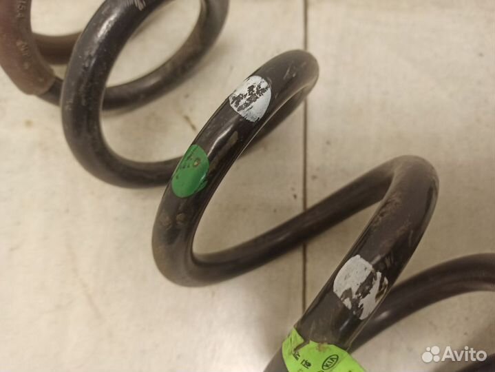 Пружина задняя Киа Stinger