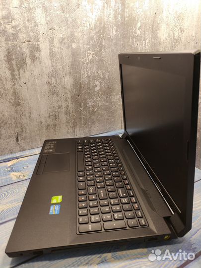 Игровой Lenovo с SSD/intel i5/Игры/HDD/8GB Озу