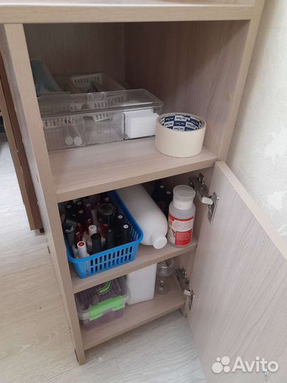 Складной стол для маникюра