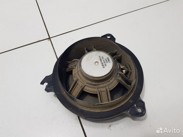 Динамик задний правый (Zotye T600)