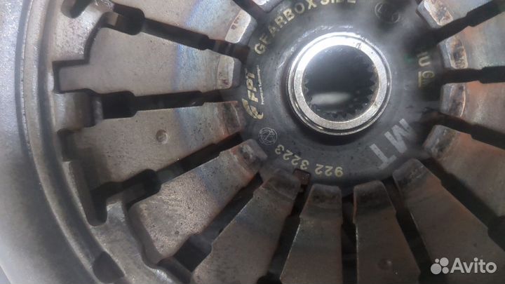 Маховик Opel Meriva 2010, 2012