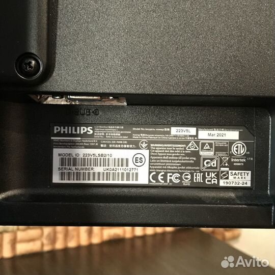 Монитор philips 223V5L