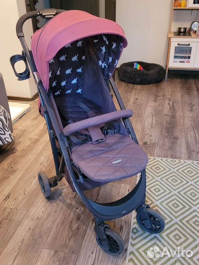 Прогулочная коляска