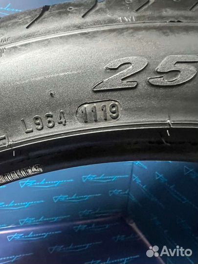 Pirelli Scorpion Verde 255/40 R20 102Y