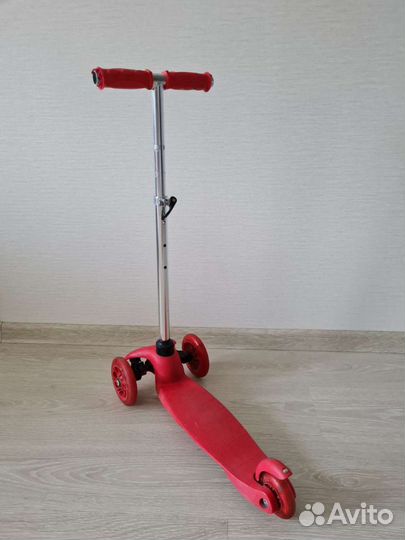 Самокат детский трехколесный