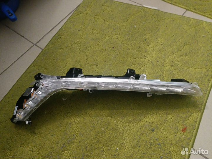 Фара Митсубиси аутлендер 3