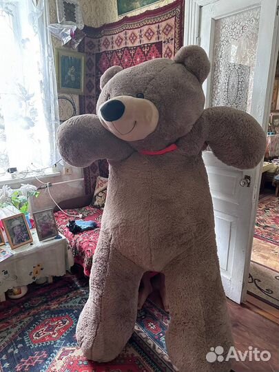 Плюшевый медведь