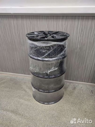 Диски R19 5/120 Lexus LS оригинал