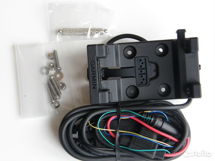 Garmin Крепление и Монтажный комплект Montana 7XX