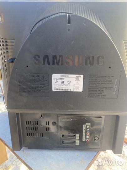 Телевизор samsung