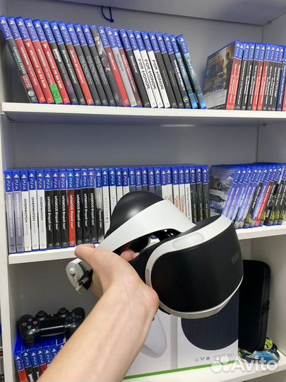 PS4 VR + камера v2 + игра