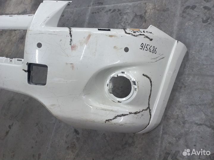 Бампер передний на toyota RAV 4 30