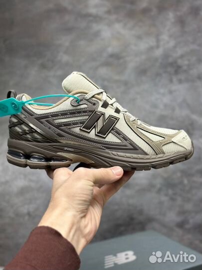 Кроссовки мужские new balance